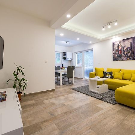 Apartment Helen Deluxe ドゥブロブニク エクステリア 写真